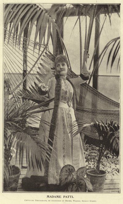 Madame Patti de English Photographer