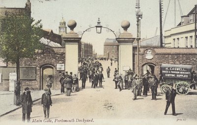 Puerta Principal, Astillero de Portsmouth de English Photographer