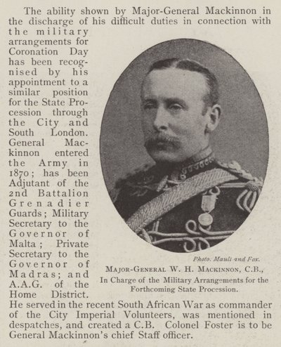 Mayor-General W H Mackinnon, encargado de los arreglos militares para la próxima procesión oficial de English Photographer