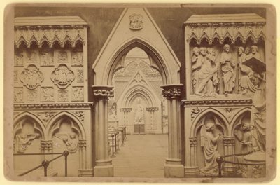 Tribunal Medieval, Crystal Palace, Sydenham, Londres de English Photographer