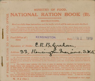 Libro Nacional de Racionamiento del Ministerio de Alimentos de English Photographer