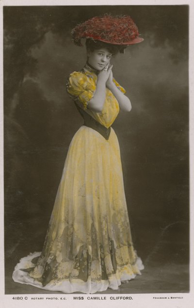 Miss Camille Clifford de English Photographer