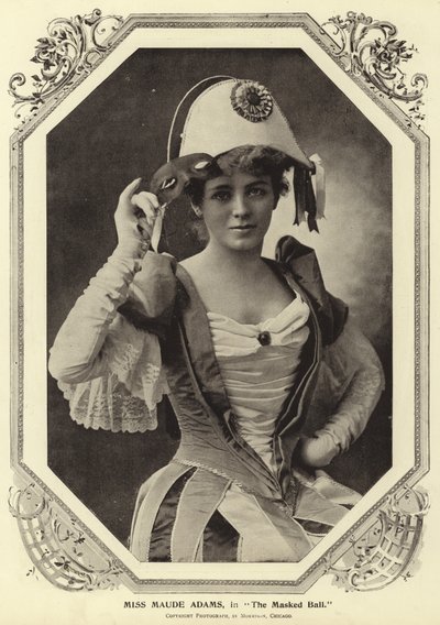 Señorita Maude Adams, en The Masked Ball de English Photographer