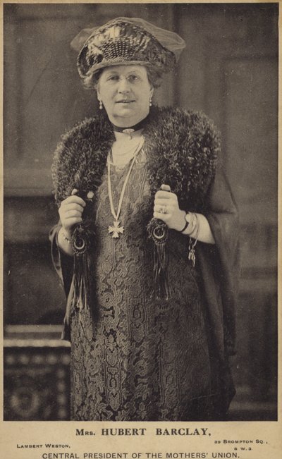 Sra. Hubert Barclay de English Photographer