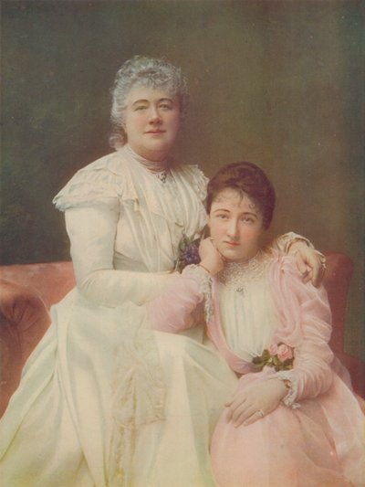 Sra. Lewis y Srta. Mabel Terry-Lewis de English Photographer