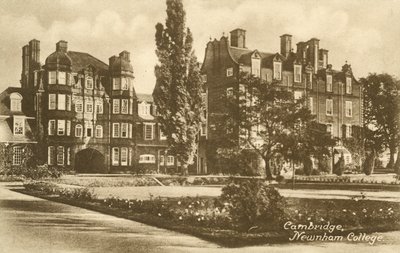 Newnham College, Cambridge (fotografía en b/n) de English Photographer