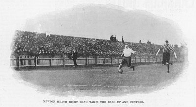 Newton Heath Ala Derecha Lleva el Balón y Centra, 1899 de English Photographer