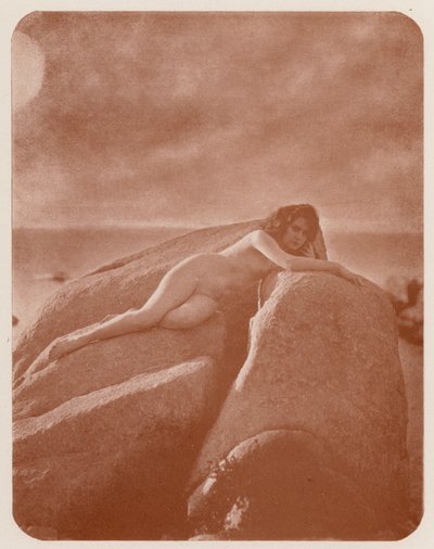 Arte nudista: Lorelei (foto b/n) de English Photographer
