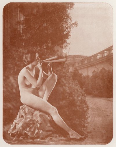 Arte nudista: La Musa (foto b/n) de English Photographer