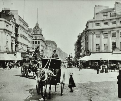 Oxford Circus, Westminster LB: mirando al este, 1890 de English Photographer