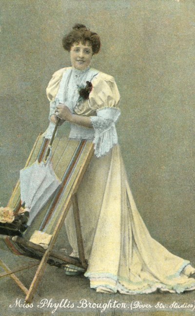 Phyllis Broughton, actriz de teatro inglesa (foto en color) de English Photographer