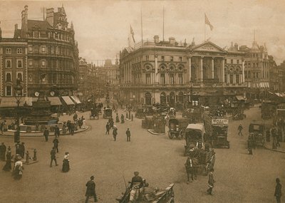 Piccadilly Circus, Londres de English Photographer