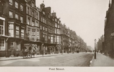 Pont Street, Londres de English Photographer