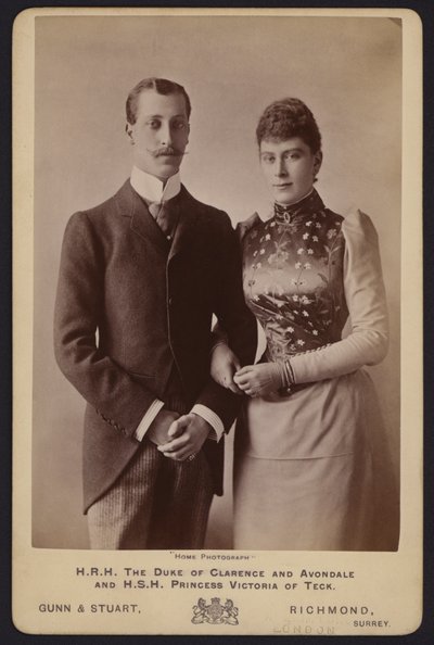 Retrato, Príncipe Alberto Víctor, hijo mayor del Rey Eduardo VII, y la Princesa María de Teck de English Photographer