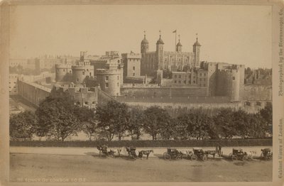 Postal con imagen de la Torre de Londres de English Photographer