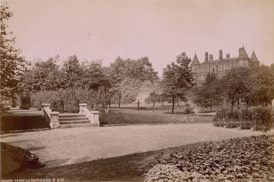 Postal con los Jardines del Inner Temple de English Photographer