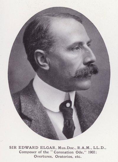 Hombres prominentes de Londres: Sir Edward Elgar de English Photographer