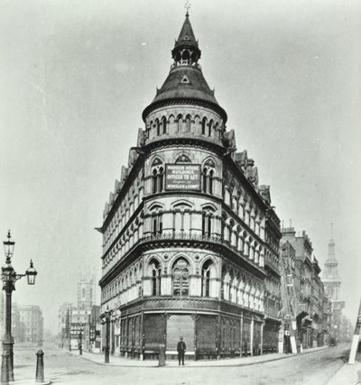 Queen Victoria Street, esquina de Mansion House Street y Queen Victoria Street, Londres, 1880 de English Photographer