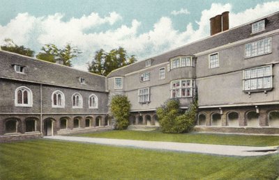Queens College, Patio de los Claustros de English Photographer
