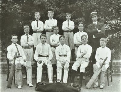 Rosendale Road School: equipo de cricket, 1897 de English Photographer