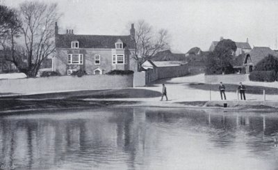 Casa de Rudyard Kipling, Rottingdean (foto en blanco y negro) de English Photographer