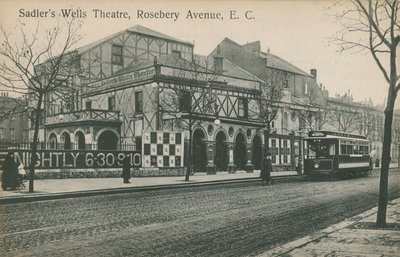 Sadlers Wells Theatre, Rosebery Avenue, Londres de English Photographer