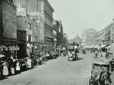 Shoreditch High Street: mirando al norte, 1896 de English Photographer