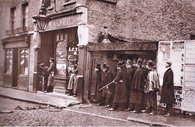 Asedio de Sidney Street, Londres de English Photographer