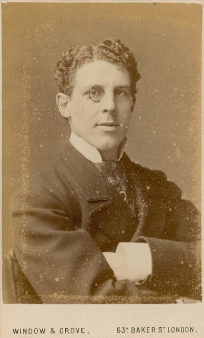 Sir Squire Bancroft de English Photographer