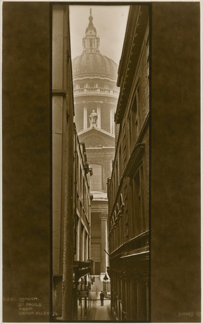 Catedral de San Pablo desde Canon Alley de English Photographer