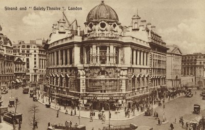 Strand y Teatro Gaiety, Londres de English Photographer