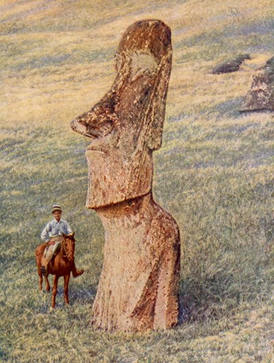 Características extrañas de una imagen de la Isla de Pascua aún en pie de English Photographer