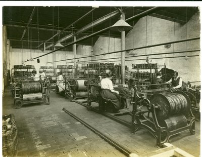 Configuración de tapices, fábrica Hughes No. 2, 1923 de English Photographer