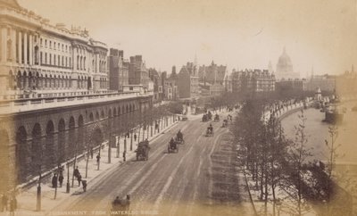 Embarcadero del Támesis desde el Puente de Waterloo de English Photographer
