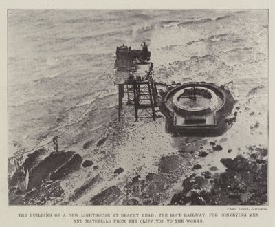 La construcción de un nuevo faro en Beachy Head, el ferrocarril de cuerda para transportar hombres y materiales desde el acantilado hasta las obras de English Photographer