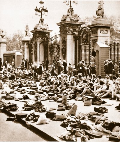 Las Vacaciones del Jubileo de los Niños, 1935 de English Photographer