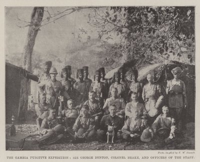 La Expedición Punitiva de Gambia, Sir George Denton, Coronel Brake y Oficiales del Estado Mayor de English Photographer