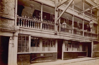 The George, Southwark de English Photographer