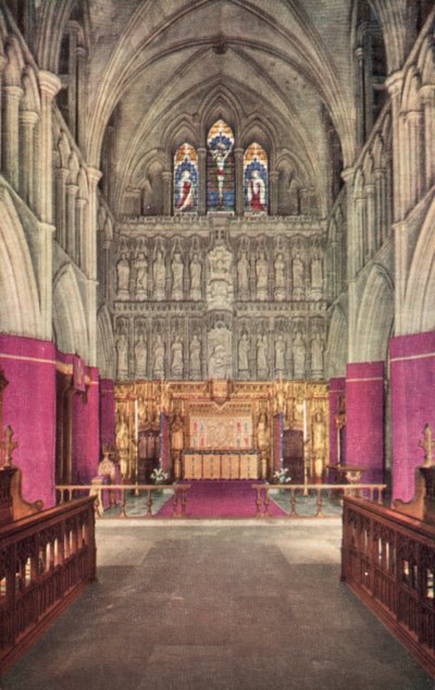 El altar mayor, Catedral de Southwark, Londres de English Photographer