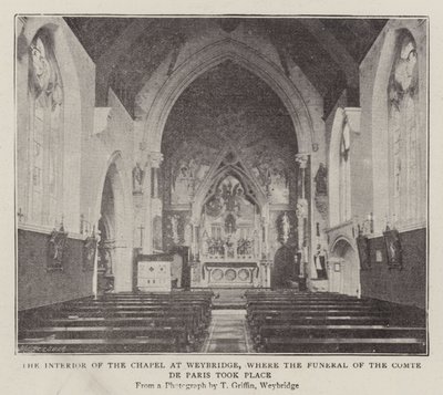 El interior de la capilla en Weybridge, donde tuvo lugar el funeral del Conde de París de English Photographer