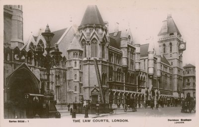 Los Tribunales de Justicia, Londres de English Photographer