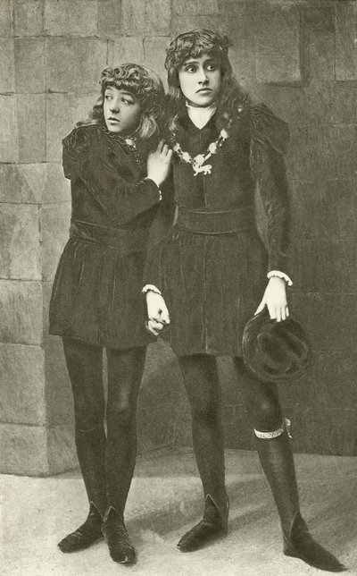 Las señoritas Isa Bowman y Bessie Hatton como los jóvenes príncipes en Ricardo III de English Photographer