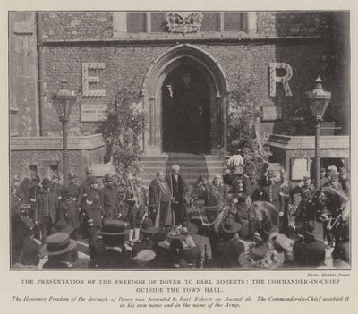 La presentación de la libertad de Dover al conde Roberts, el comandante en jefe fuera del ayuntamiento de English Photographer