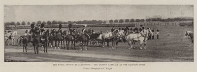 La revisión real en Aldershot, el carruaje de la Reina en el punto de saludo de English Photographer