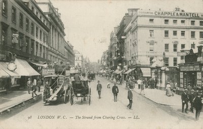 La Strand desde Charing Cross, Londres de English Photographer