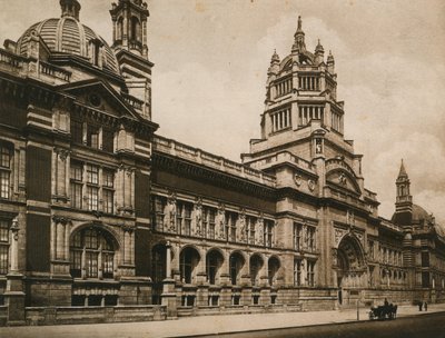 El Museo Victoria y Alberto, 1899 de English Photographer