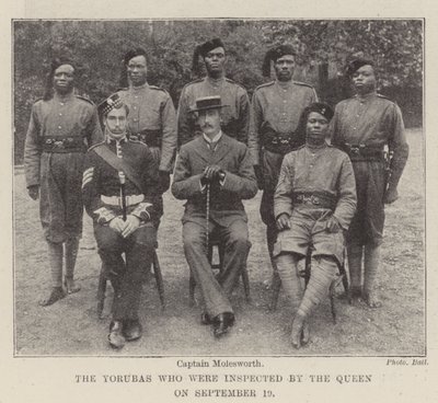 Los Yorubas que fueron inspeccionados por la Reina el 19 de septiembre de English Photographer