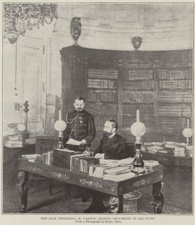 El difunto presidente, Sr. Carnot, firmando documentos en su estudio de English Photographer