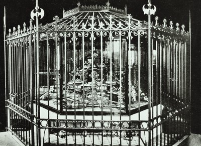 Torre de Londres, Tower Hill: Joyas de la Corona, 1890 de English Photographer
