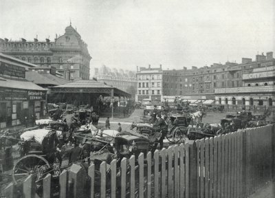 Estación de Victoria, vista general del patio de la estación de English Photographer